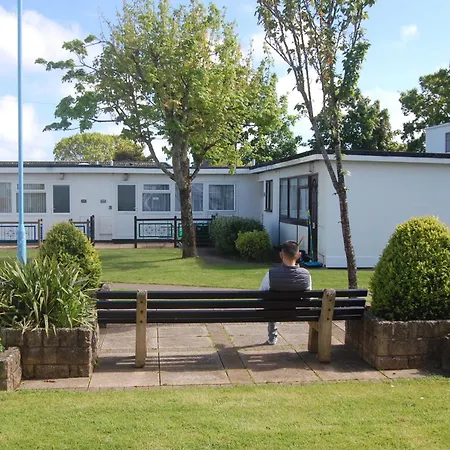 Dawlish Warren Fern Chalet Villa Welcome Family Holiday Park South Devon Offered By Welcome2Warren Exterior photo