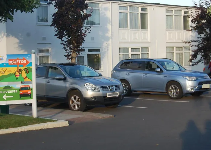 Dawlish Warren Fern Chalet Villa Welcome Family Holiday Park South Devon Offered By Welcome2Warren